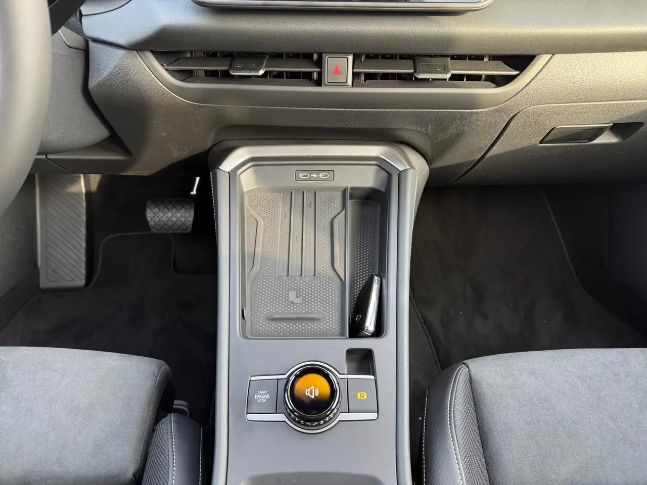 Volkswagen T-Roc 15