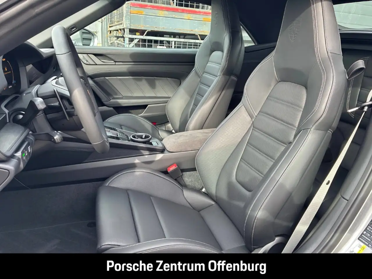 Porsche 992 5