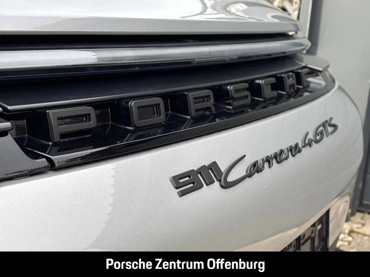 Porsche 992 11