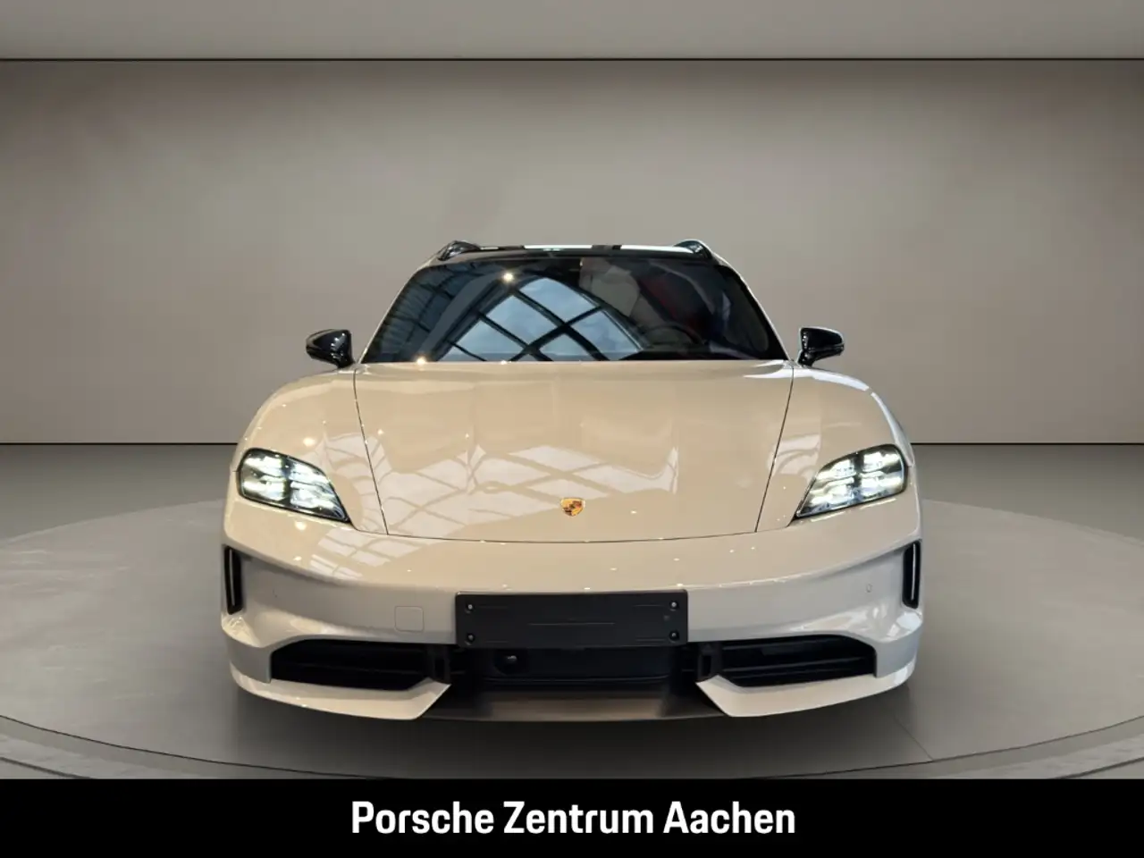 Porsche Taycan 7