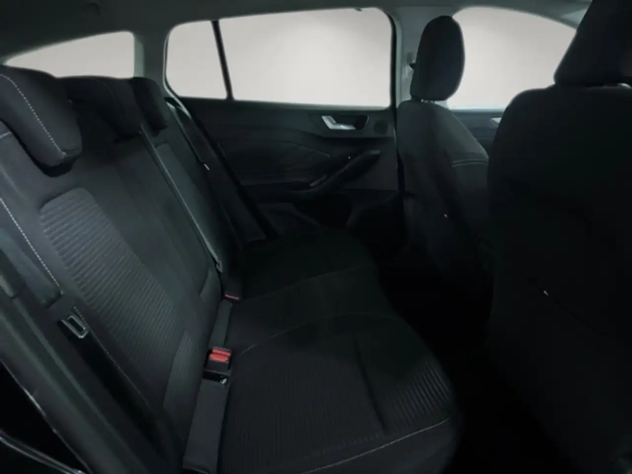 Ford Focus 13