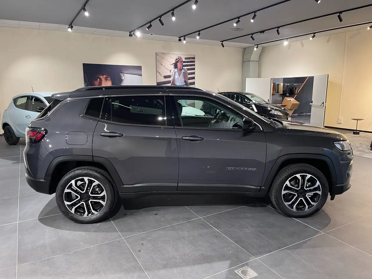 Jeep Compass 5