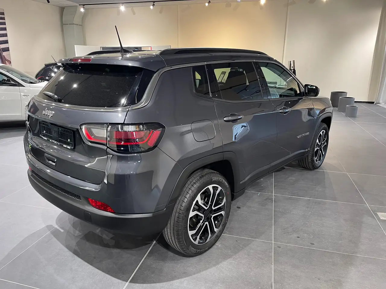 Jeep Compass 6