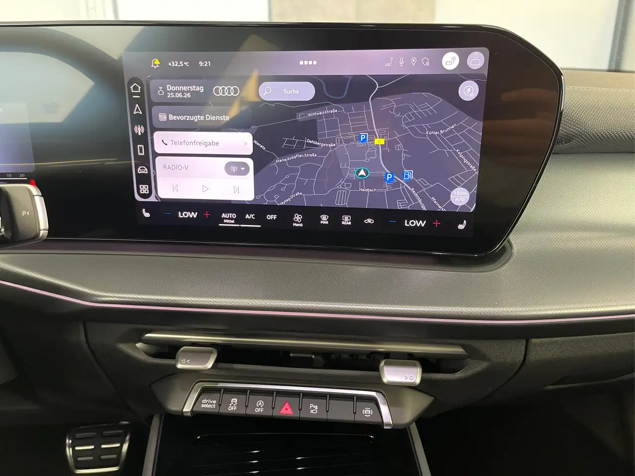 Audi Q3 7