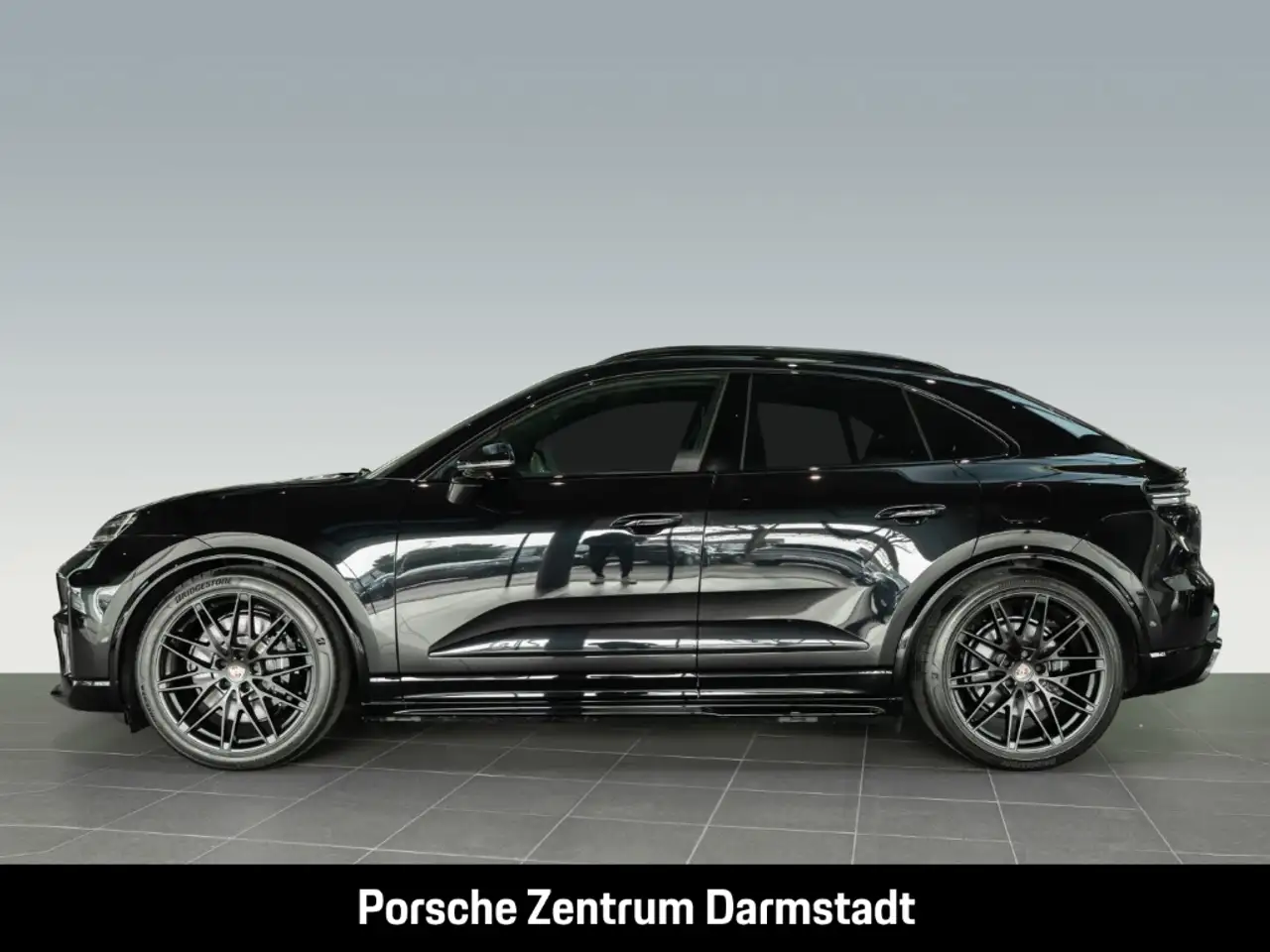 Porsche Macan 2
