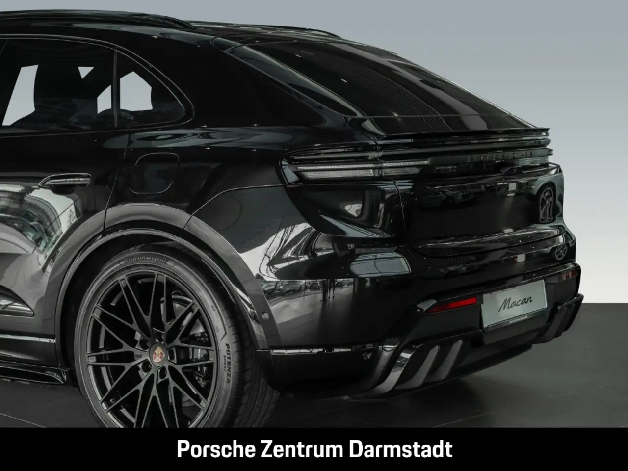 Porsche Macan 15