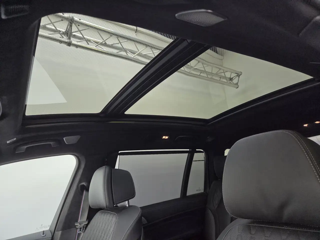 BMW X7 16