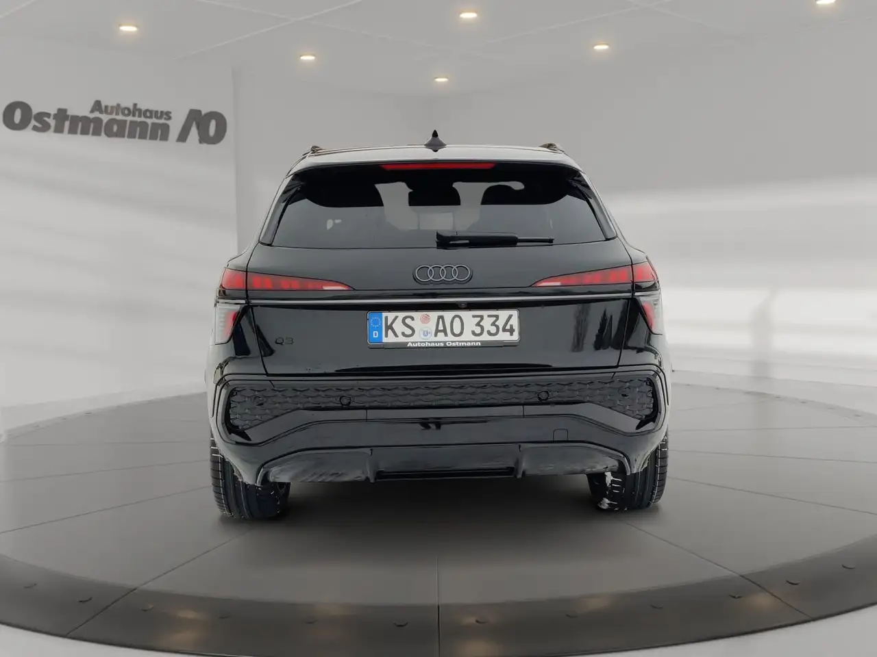Audi Q3 4