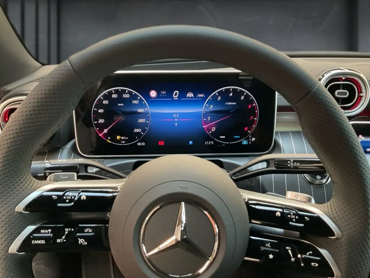 Mercedes-Benz CLE 450 6