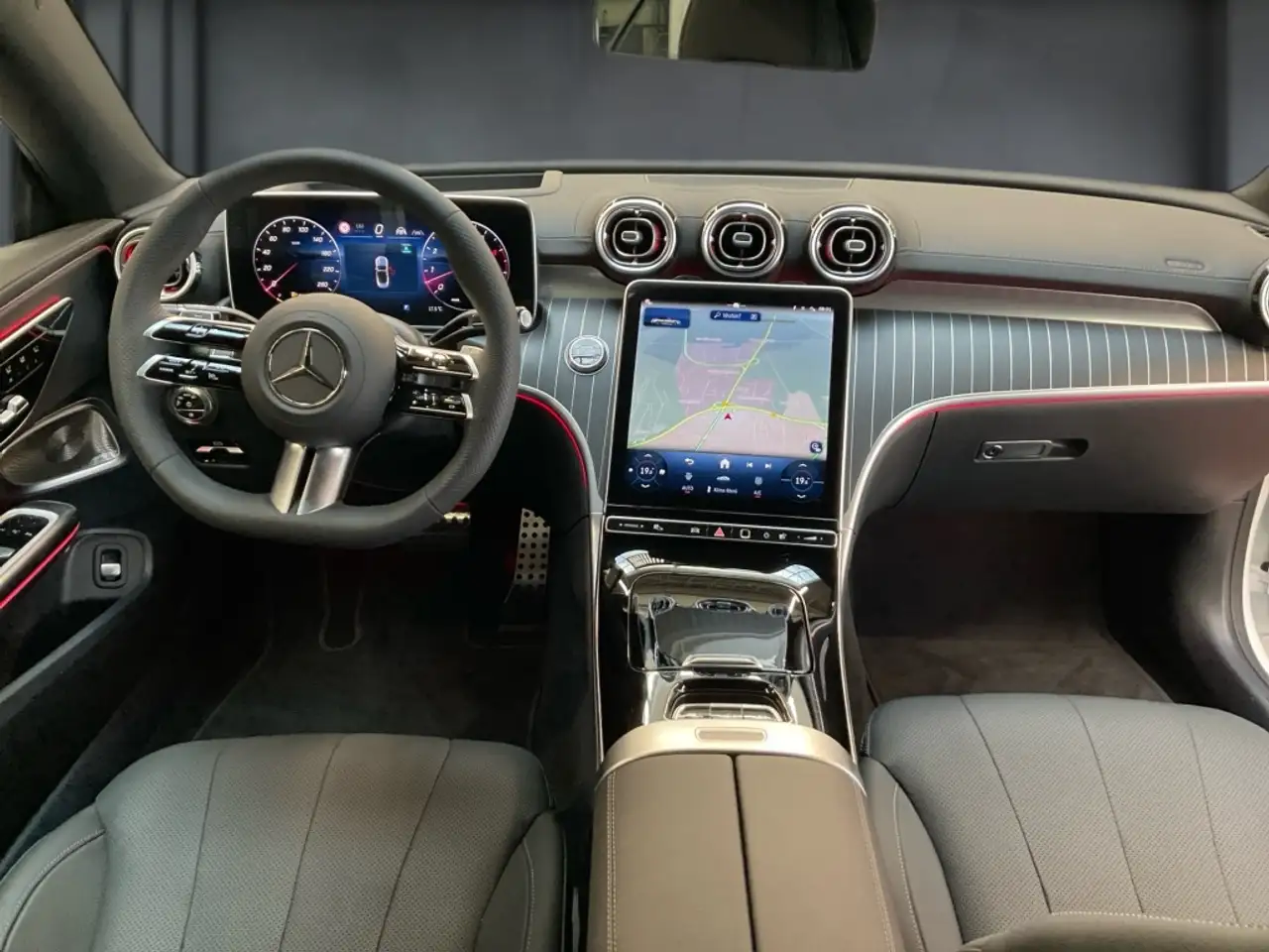 Mercedes-Benz CLE 450 13