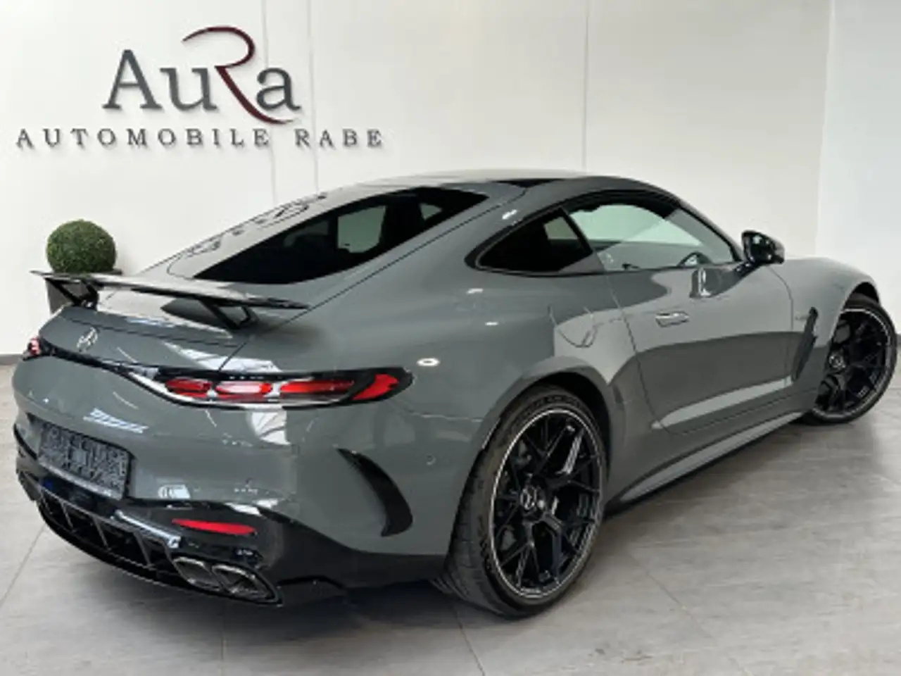Mercedes-Benz AMG 4