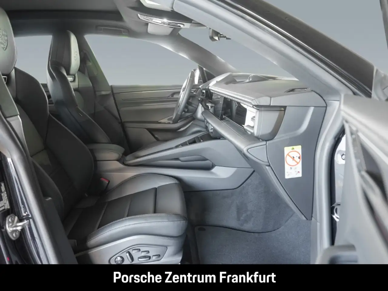 Porsche Macan 15