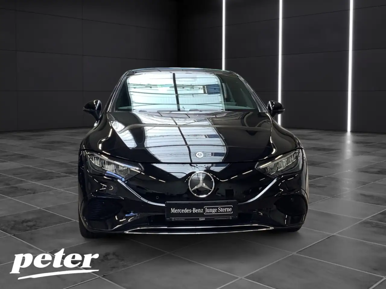 Mercedes-Benz EQE 350 3