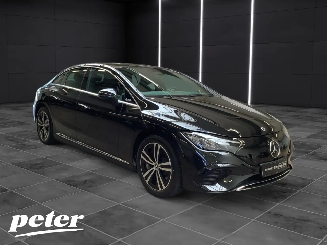 Mercedes-Benz EQE 350 4