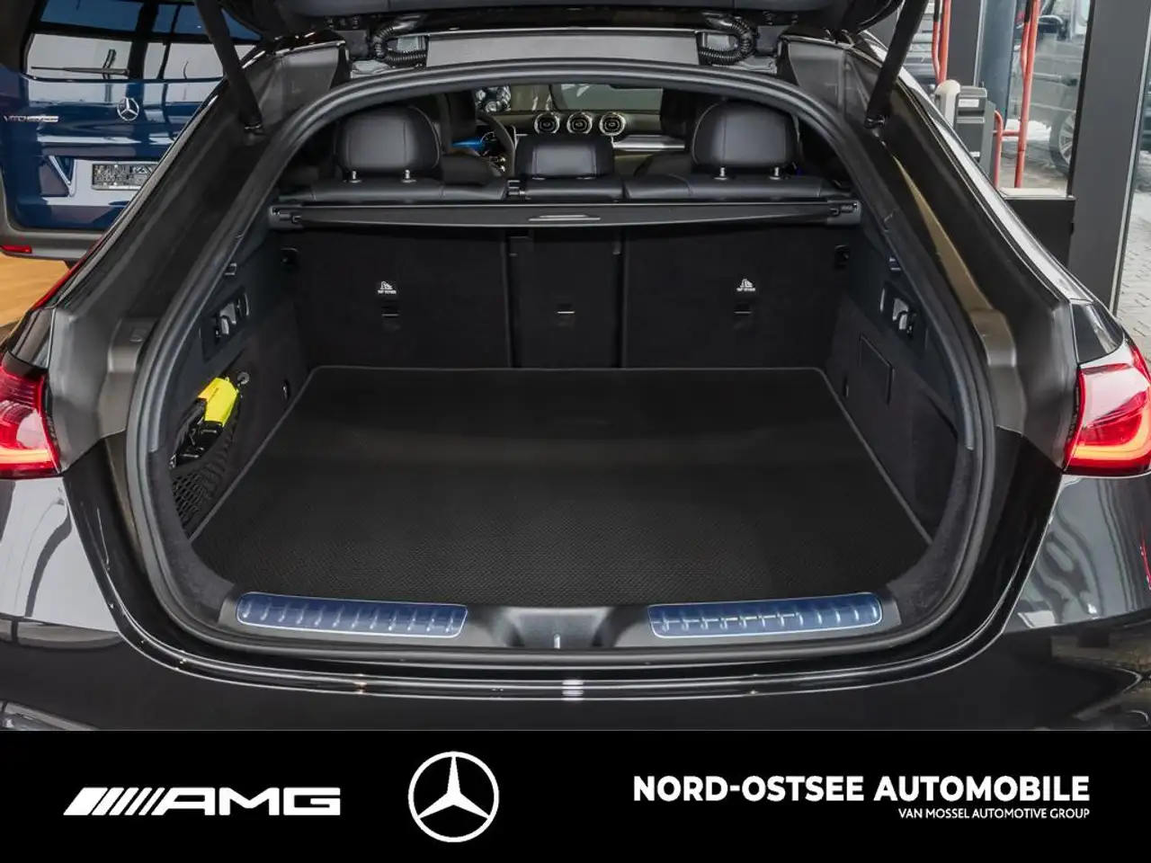 Mercedes-Benz GLC 220 13