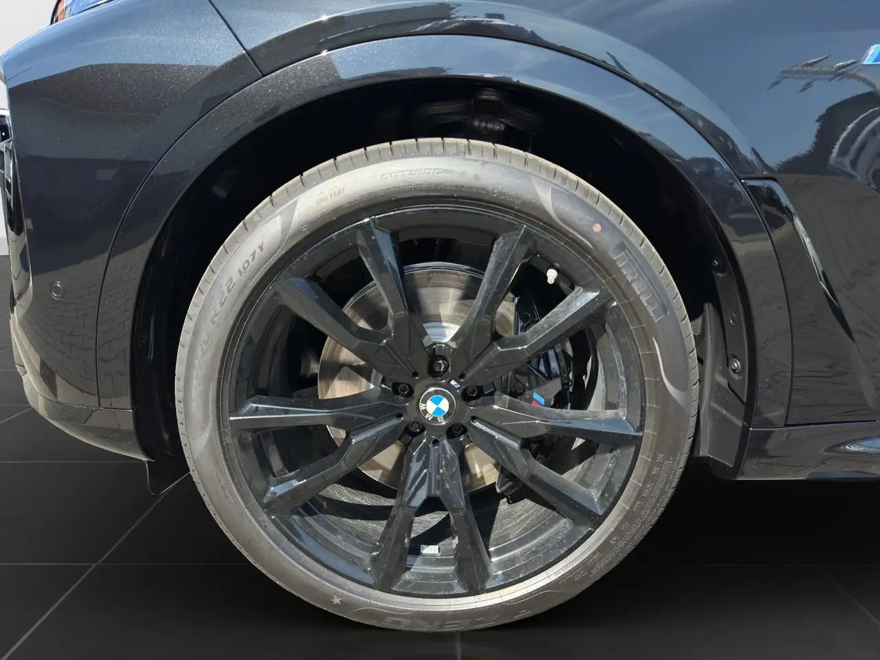 BMW X7 8