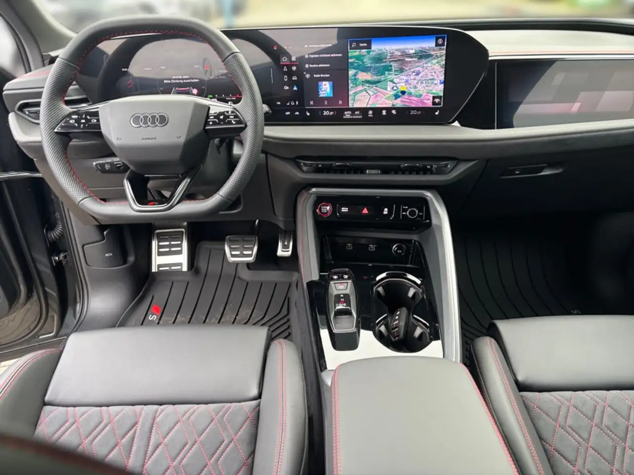 Audi SQ5 12