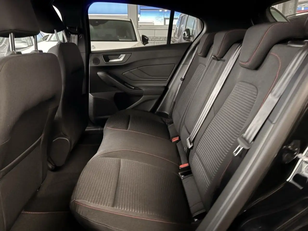 Ford Focus 8