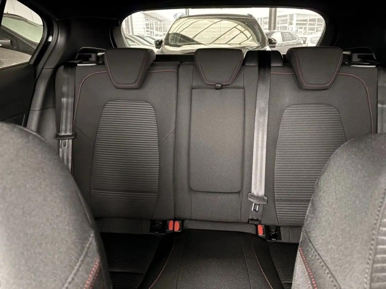 Ford Focus 9