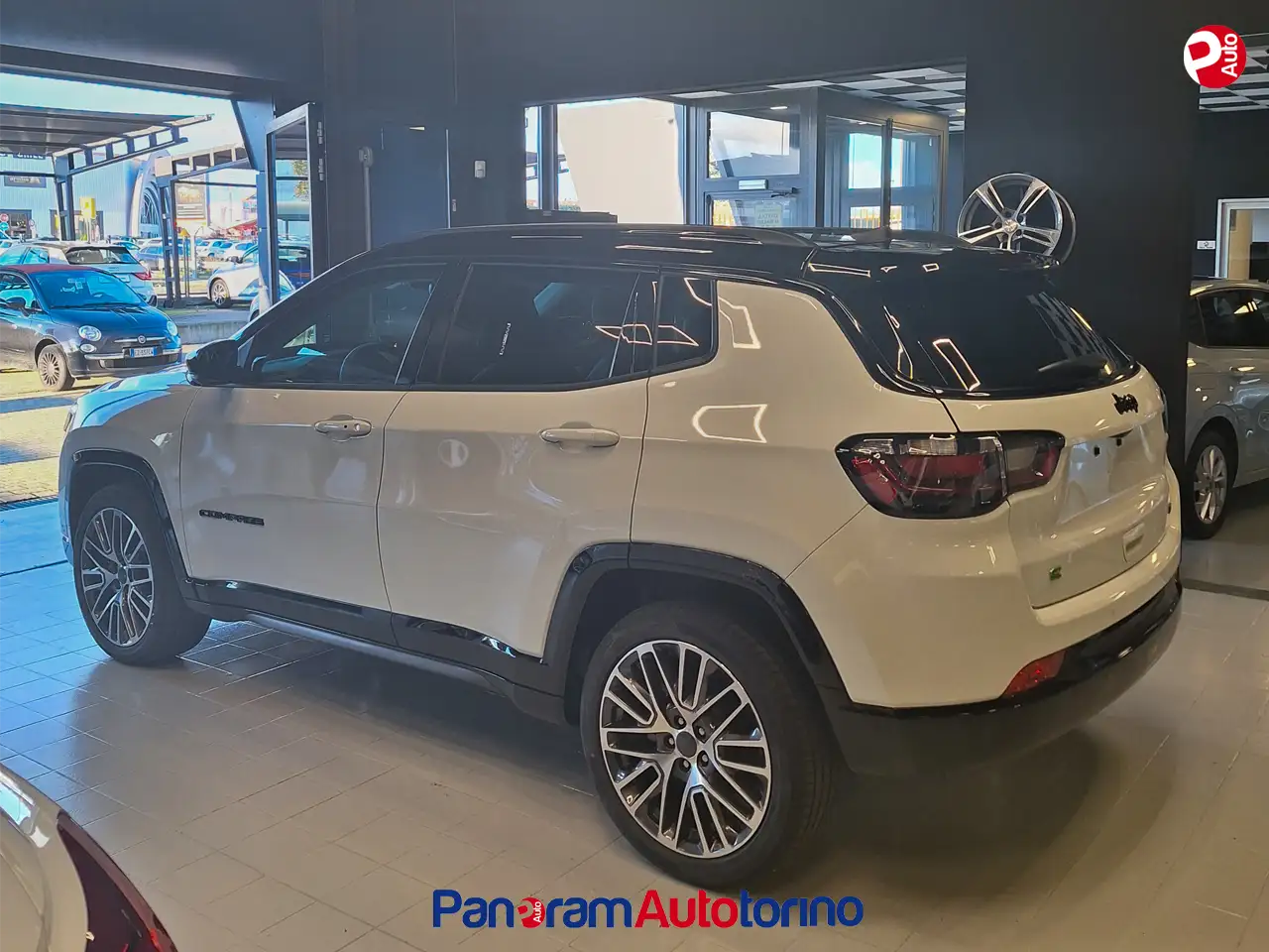 Jeep Compass 4