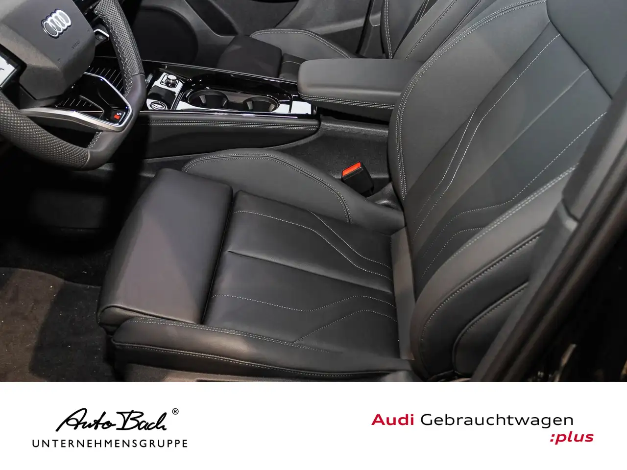 Audi Q3 9