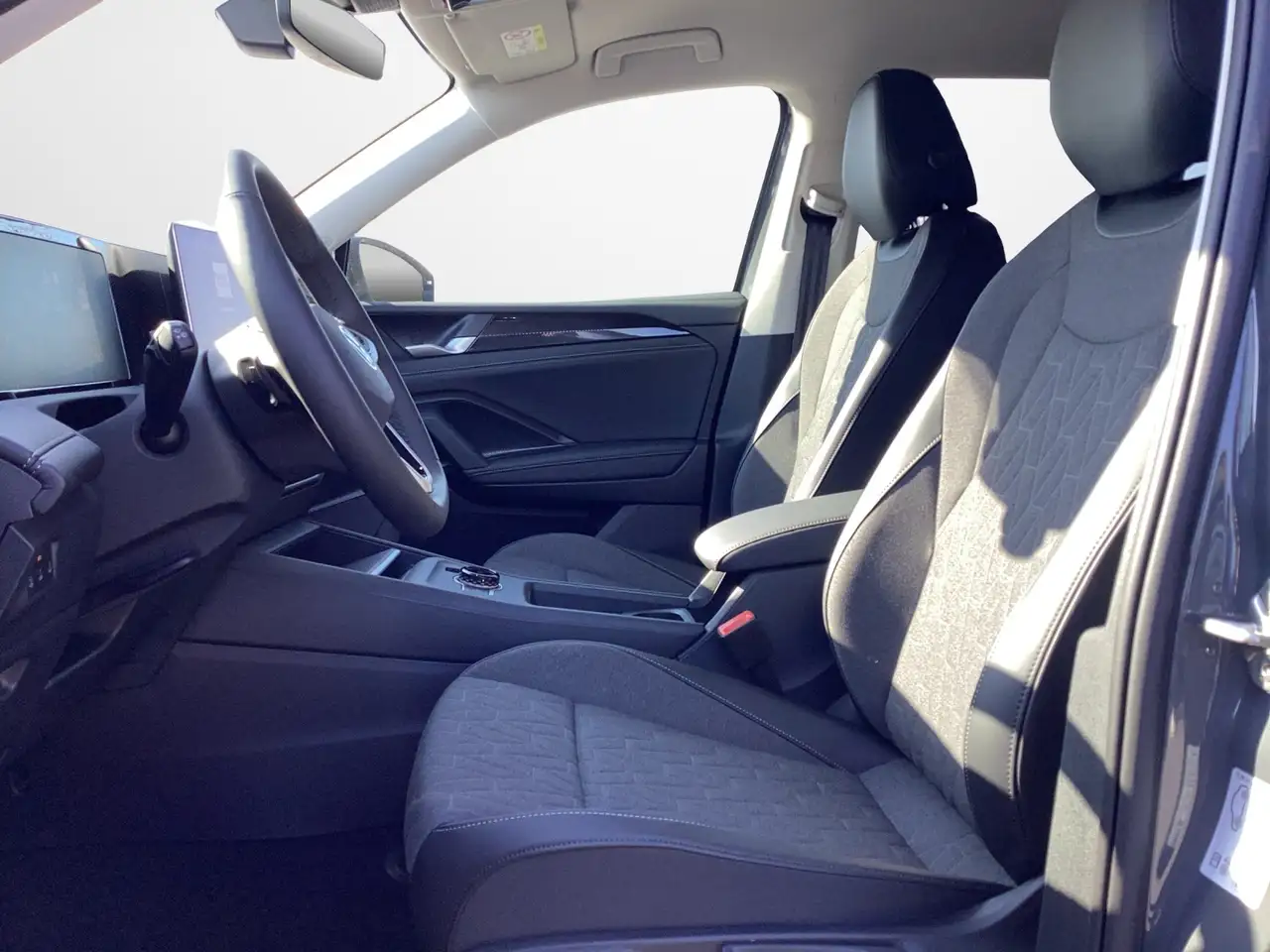 Volkswagen Tiguan 8