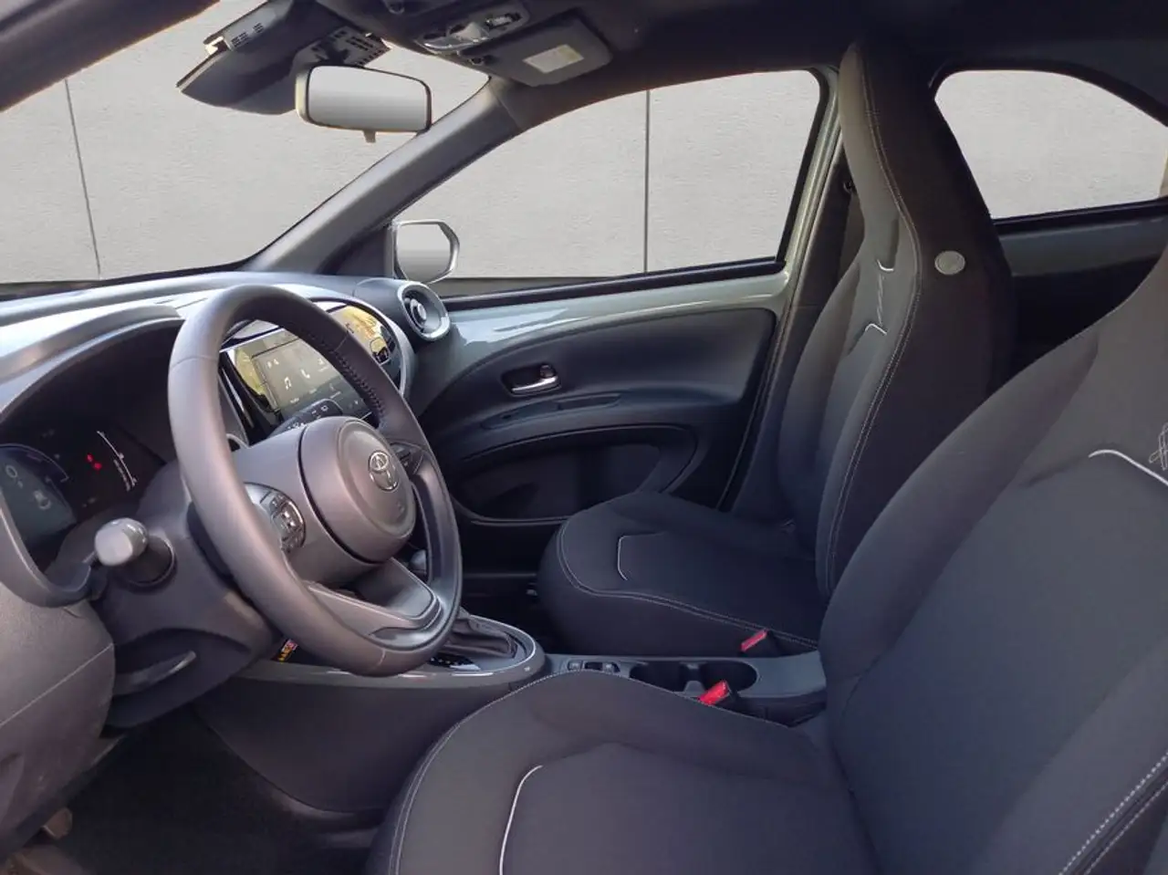 Toyota Aygo X 10