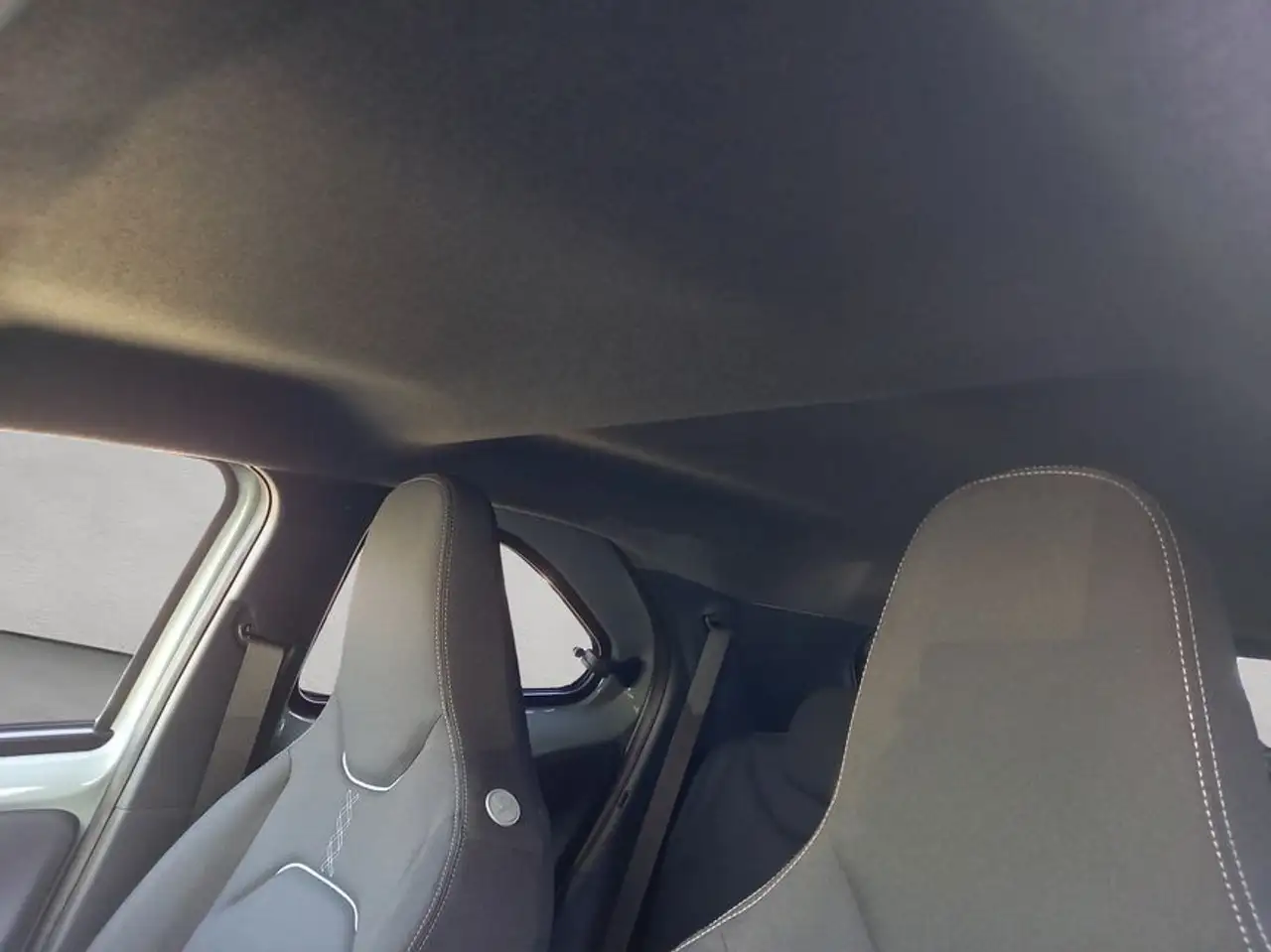 Toyota Aygo X 16