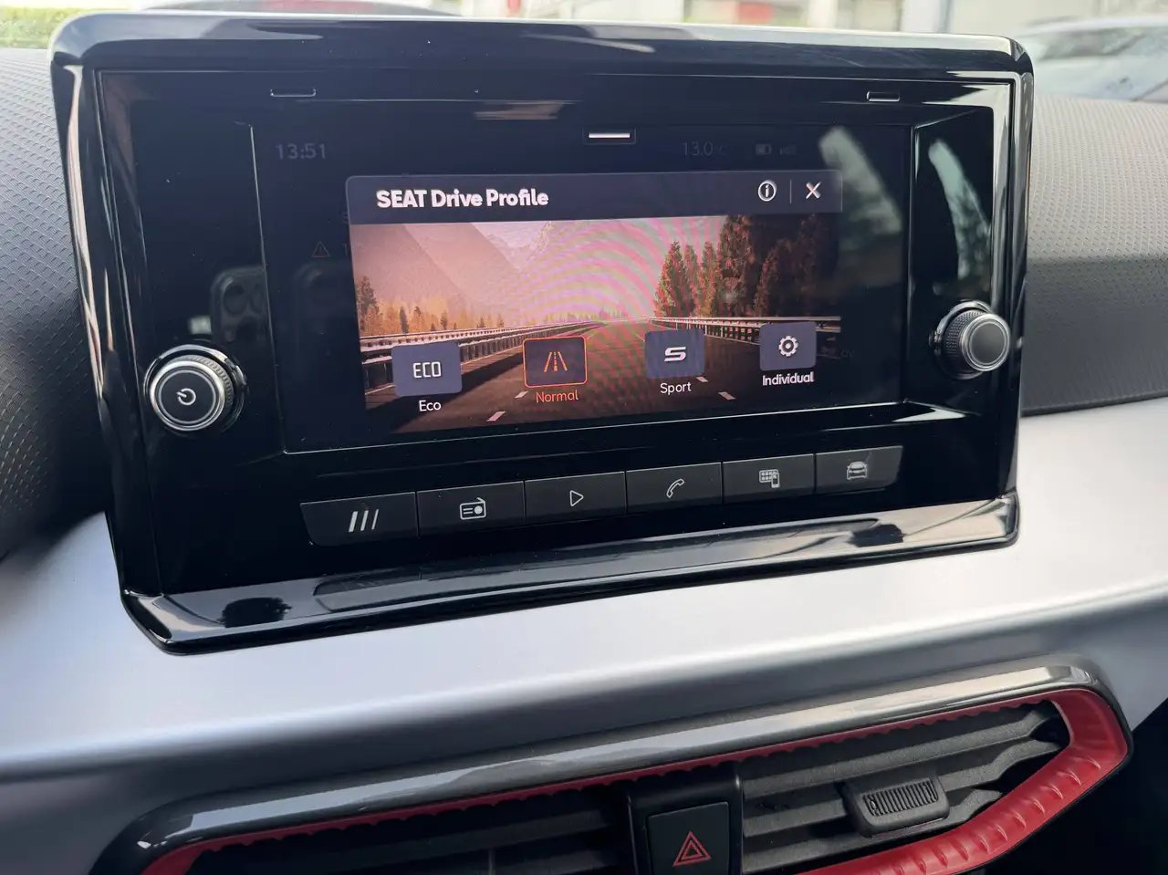 Seat Arona 11