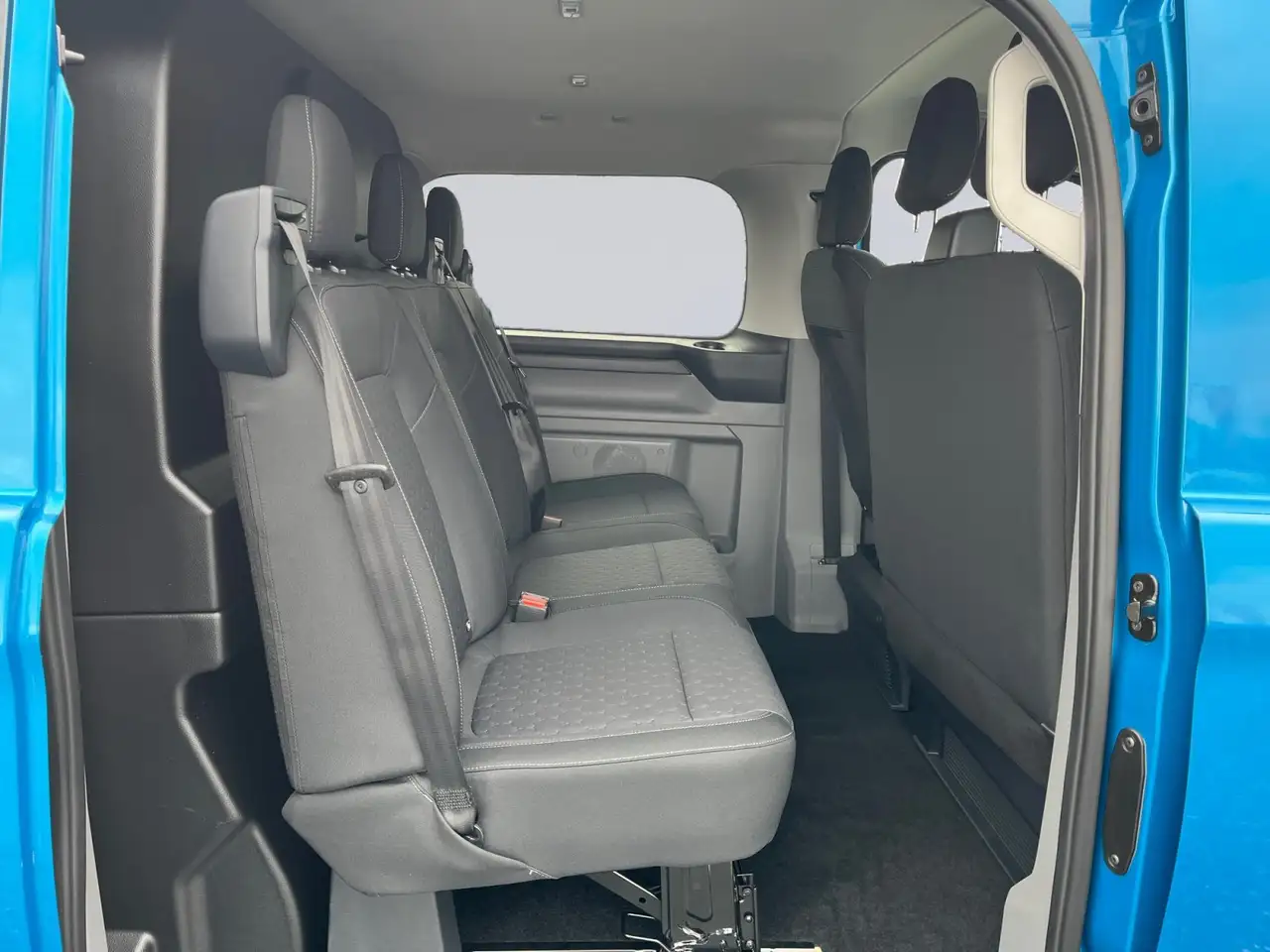 Ford Transit 8