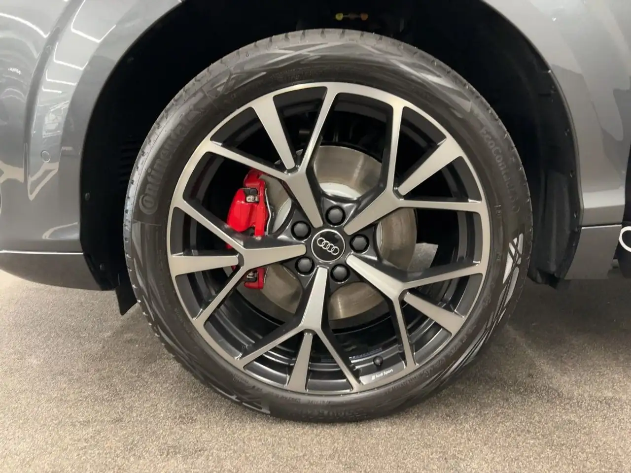 Audi Q3 15