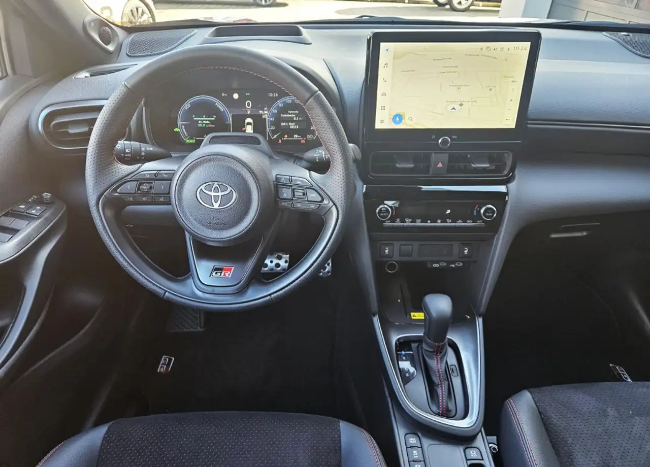 Toyota Yaris 7