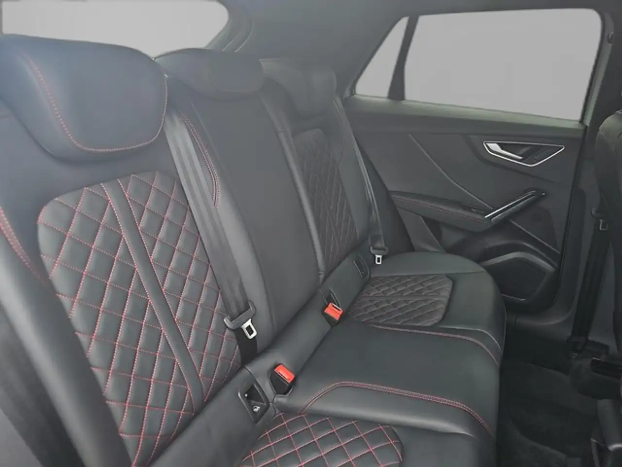 Audi Q2 35 14