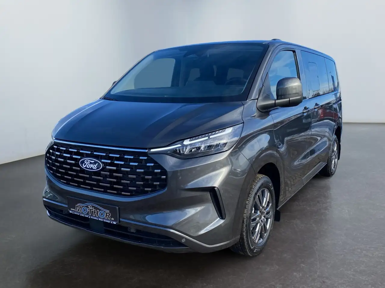 Ford Tourneo 2