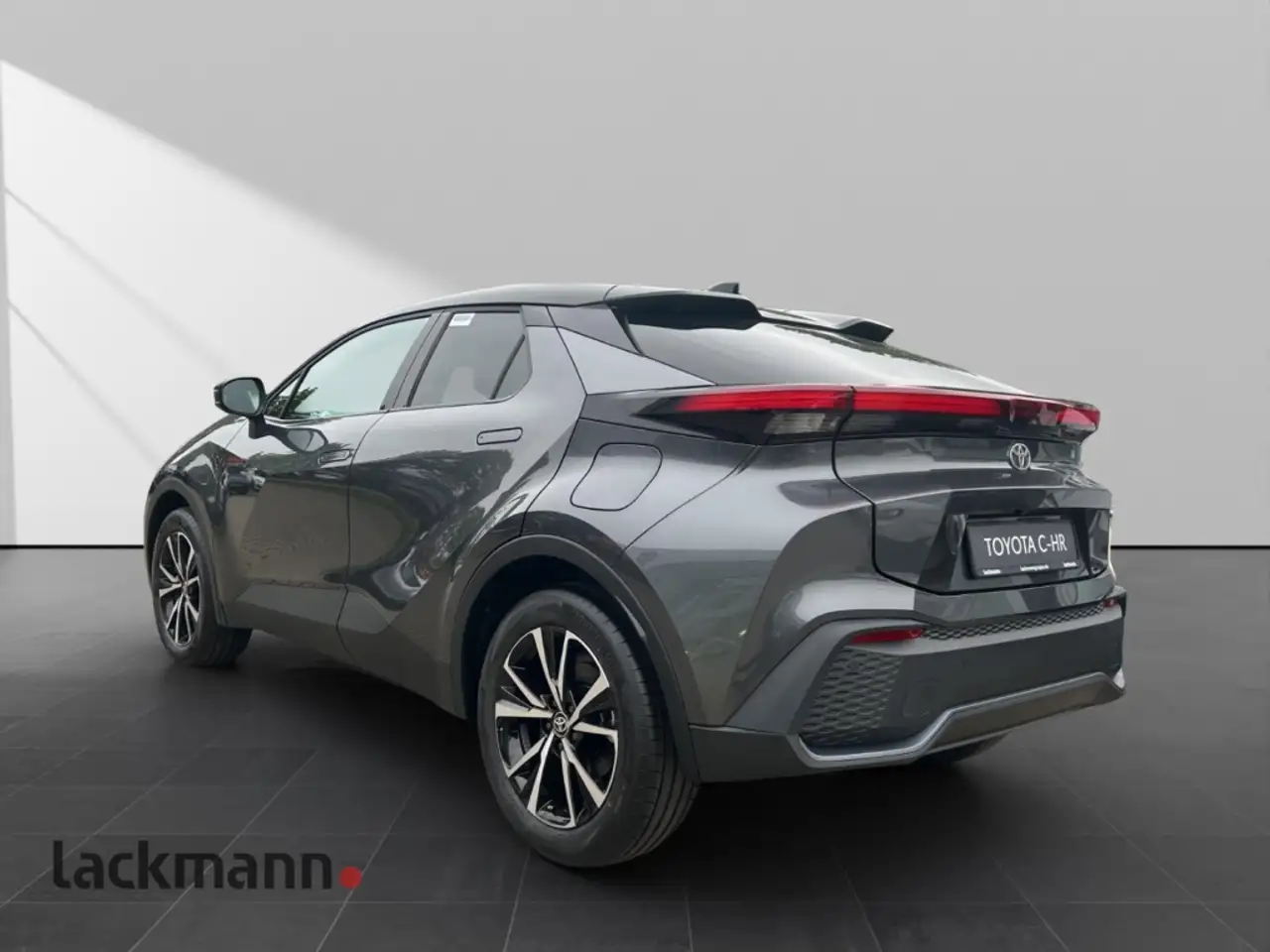 Toyota C-HR 6