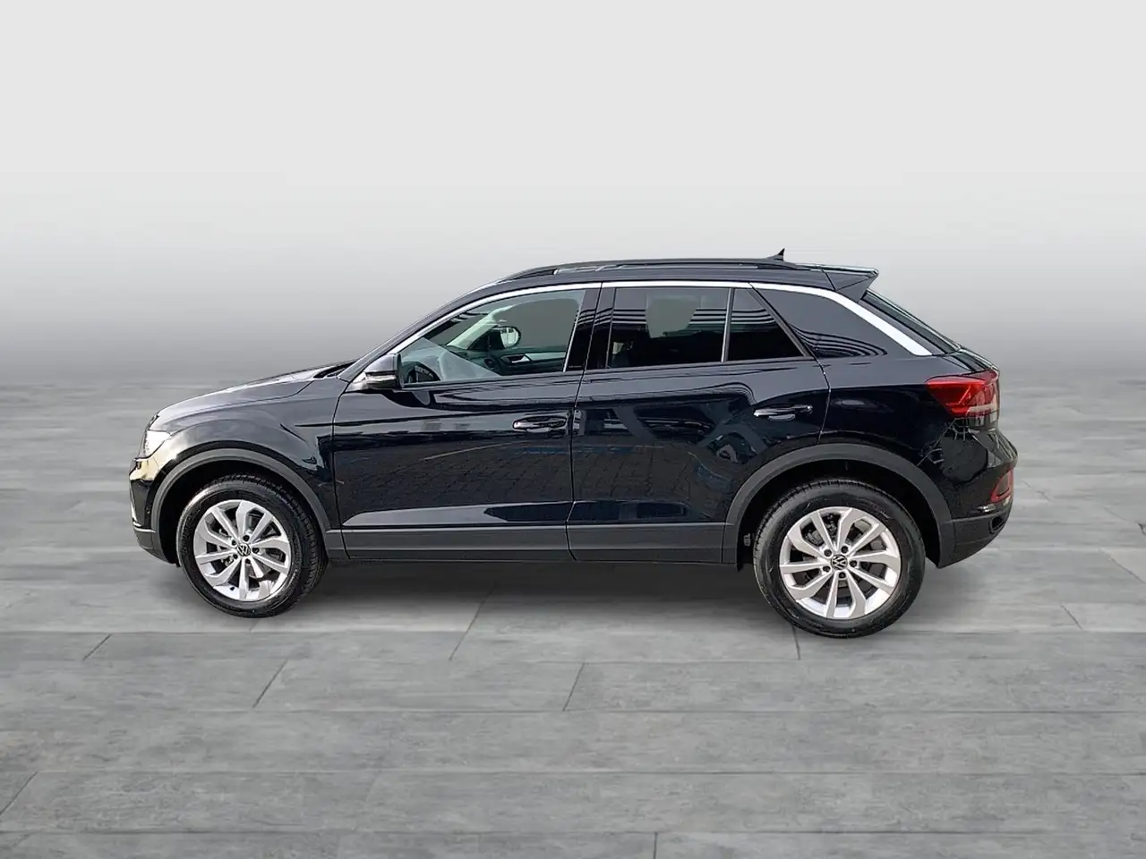 Volkswagen T-Roc 3