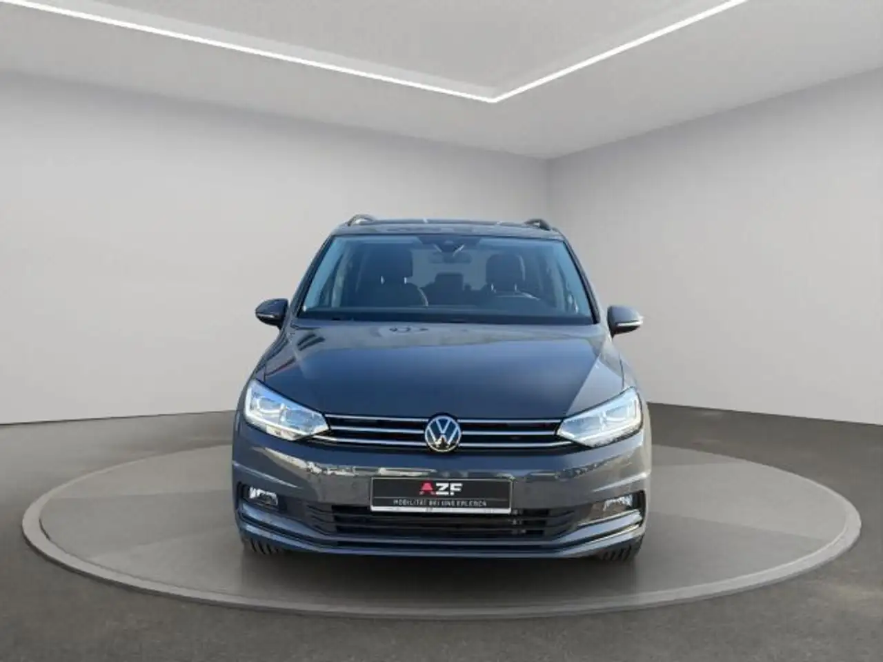 Volkswagen Touran 6