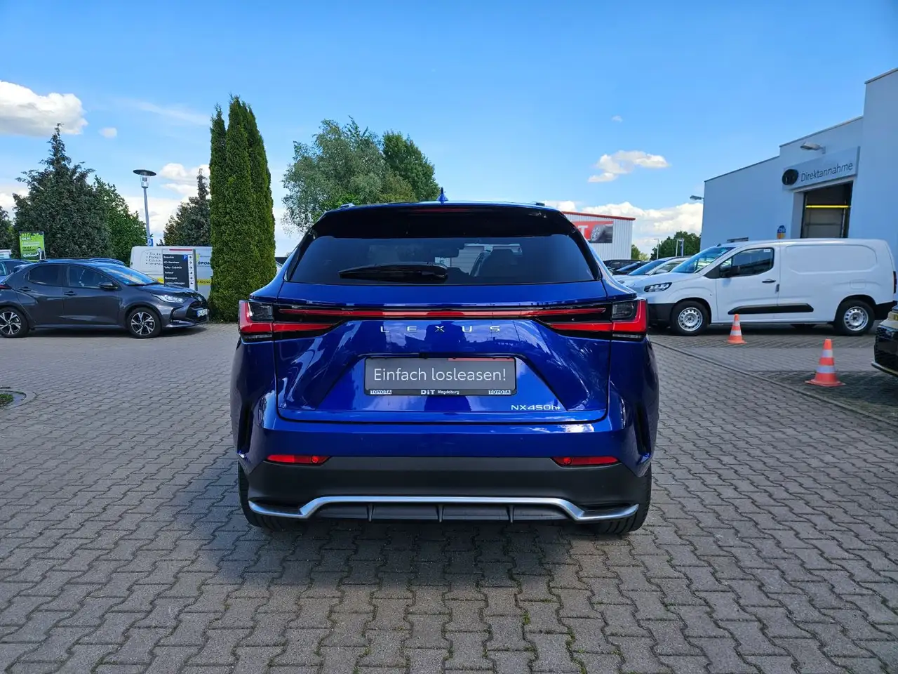 Lexus NX 8