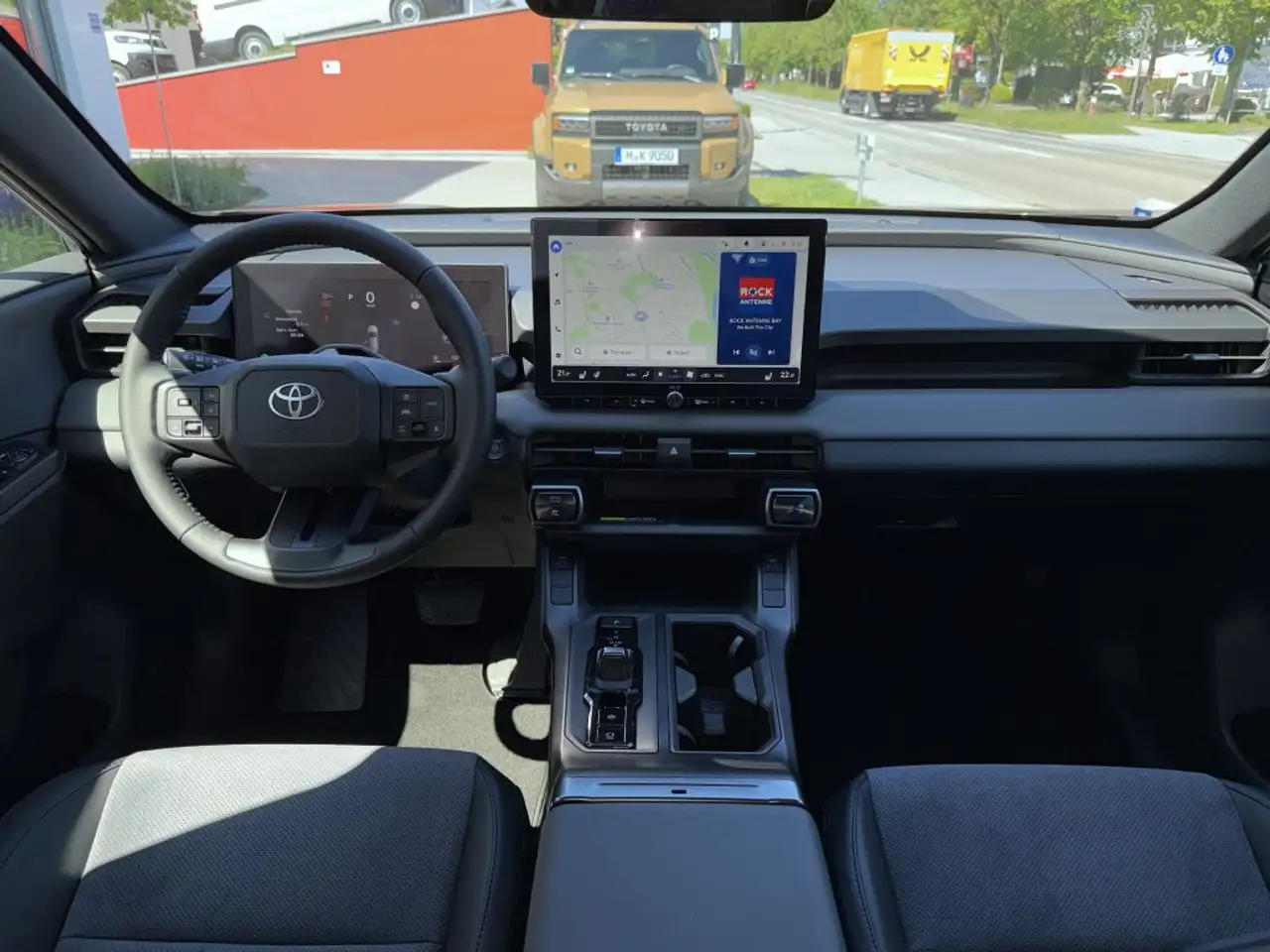 Toyota RAV4 12