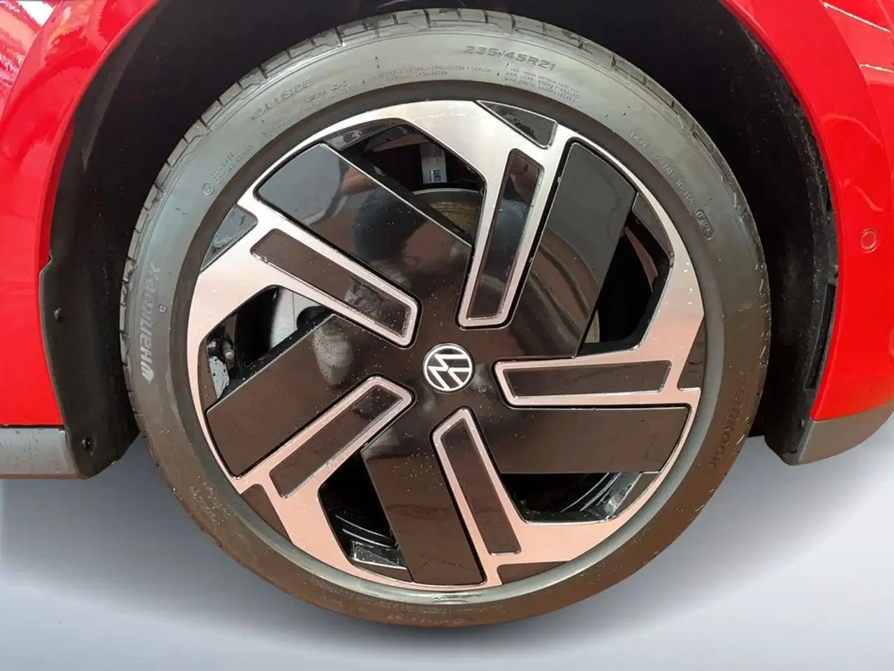 Volkswagen ID. 13
