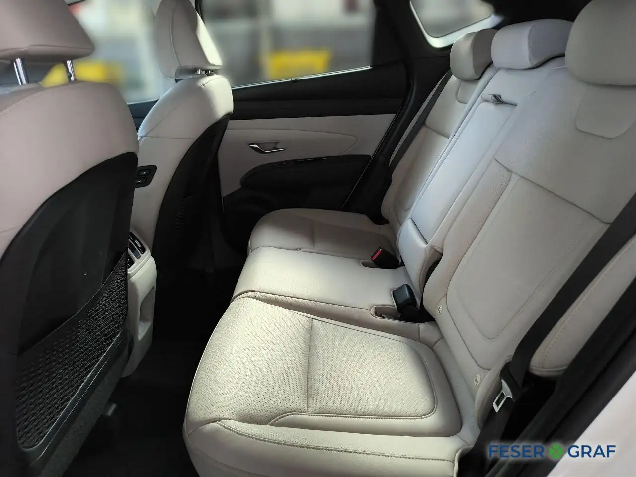 Hyundai TUCSON 10