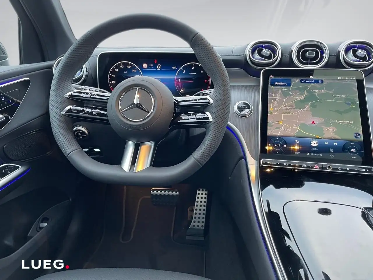 Mercedes-Benz GLC 220 11