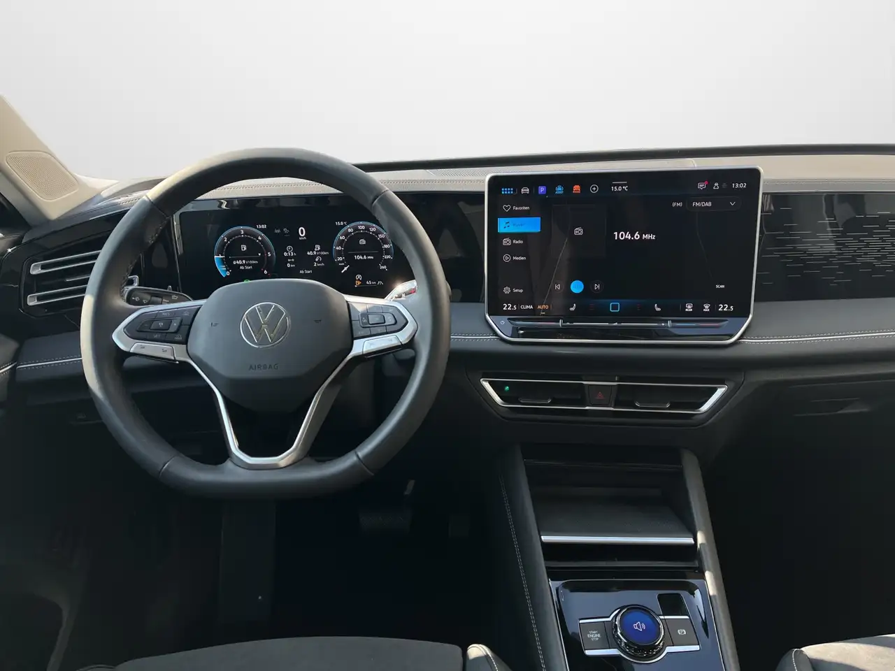 Volkswagen Tiguan 9