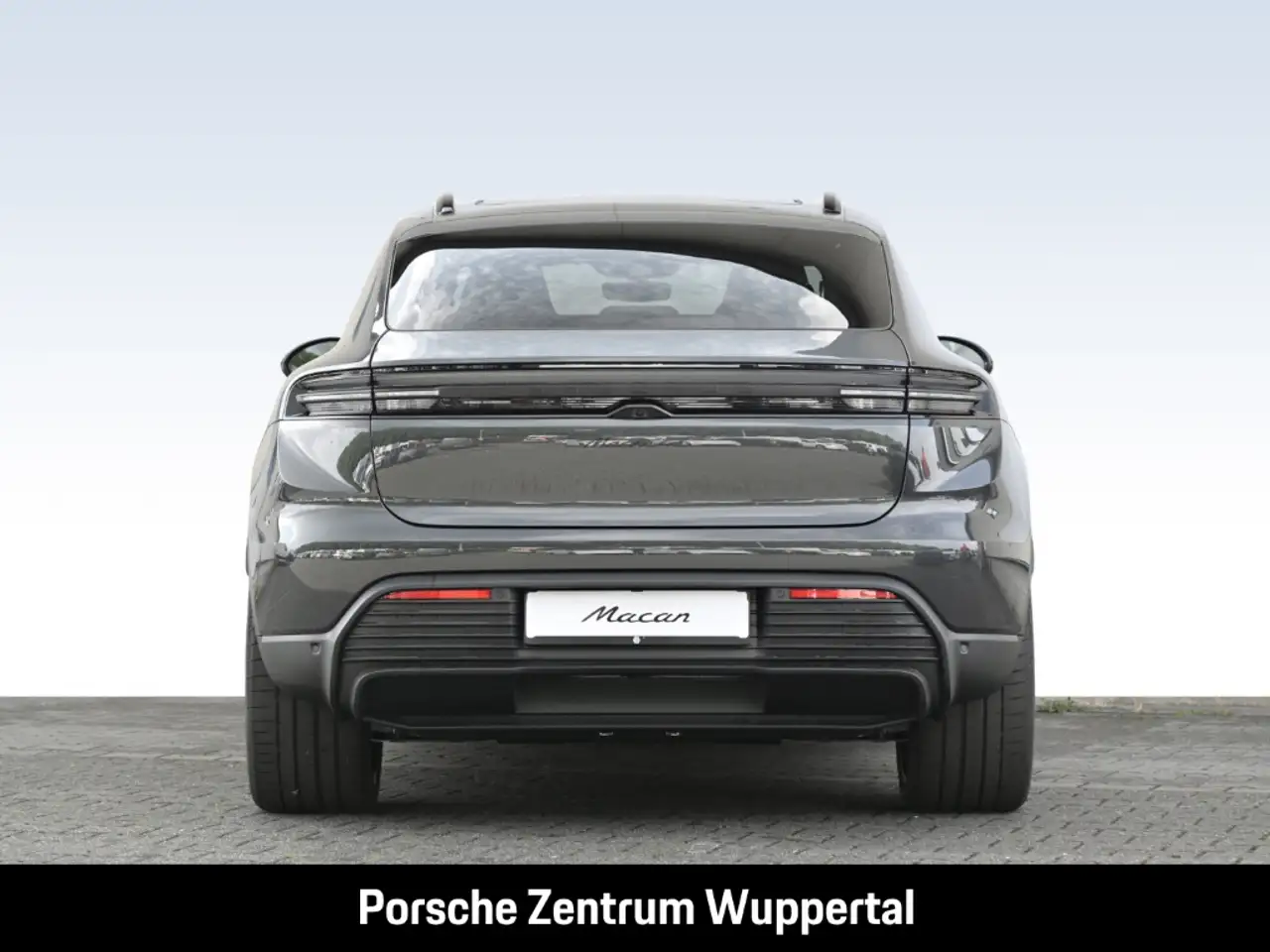 Porsche Macan 5
