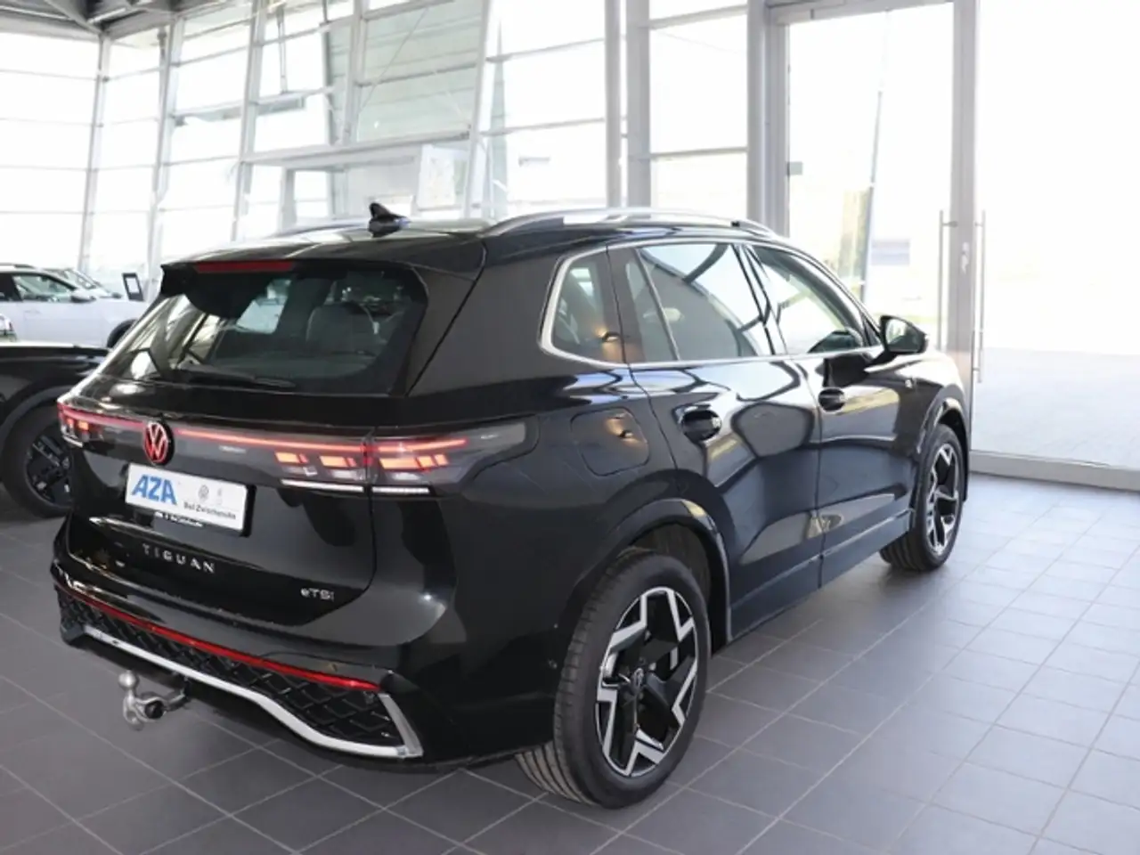 Volkswagen Tiguan 7