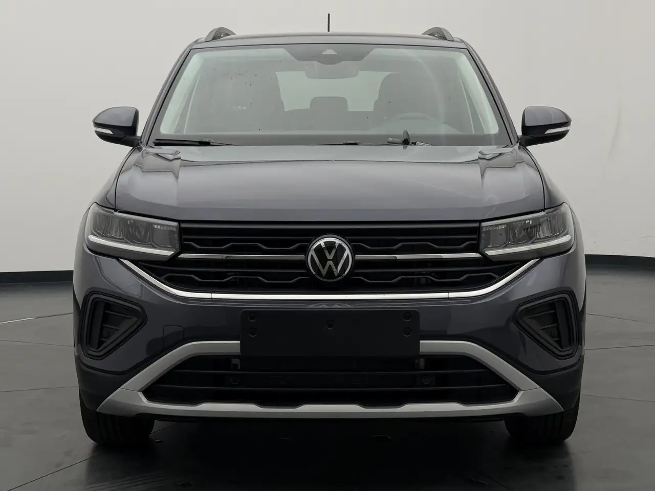 Volkswagen T-Cross 4