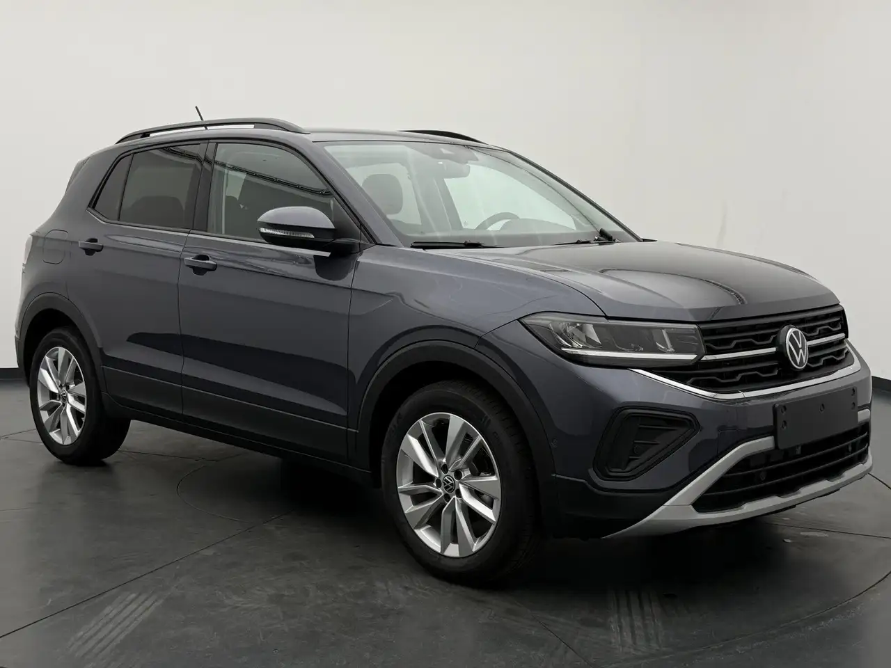Volkswagen T-Cross 5