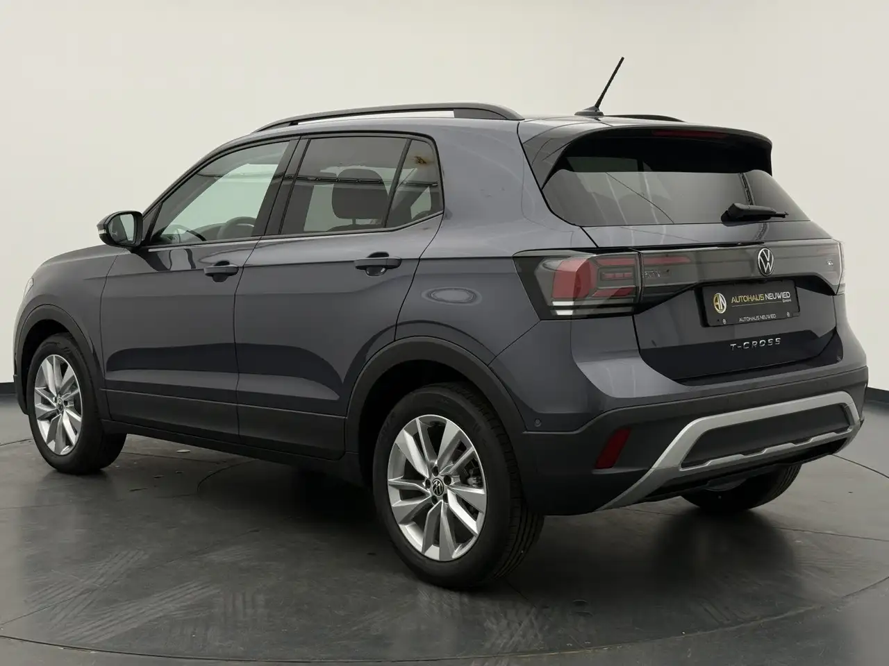 Volkswagen T-Cross 9