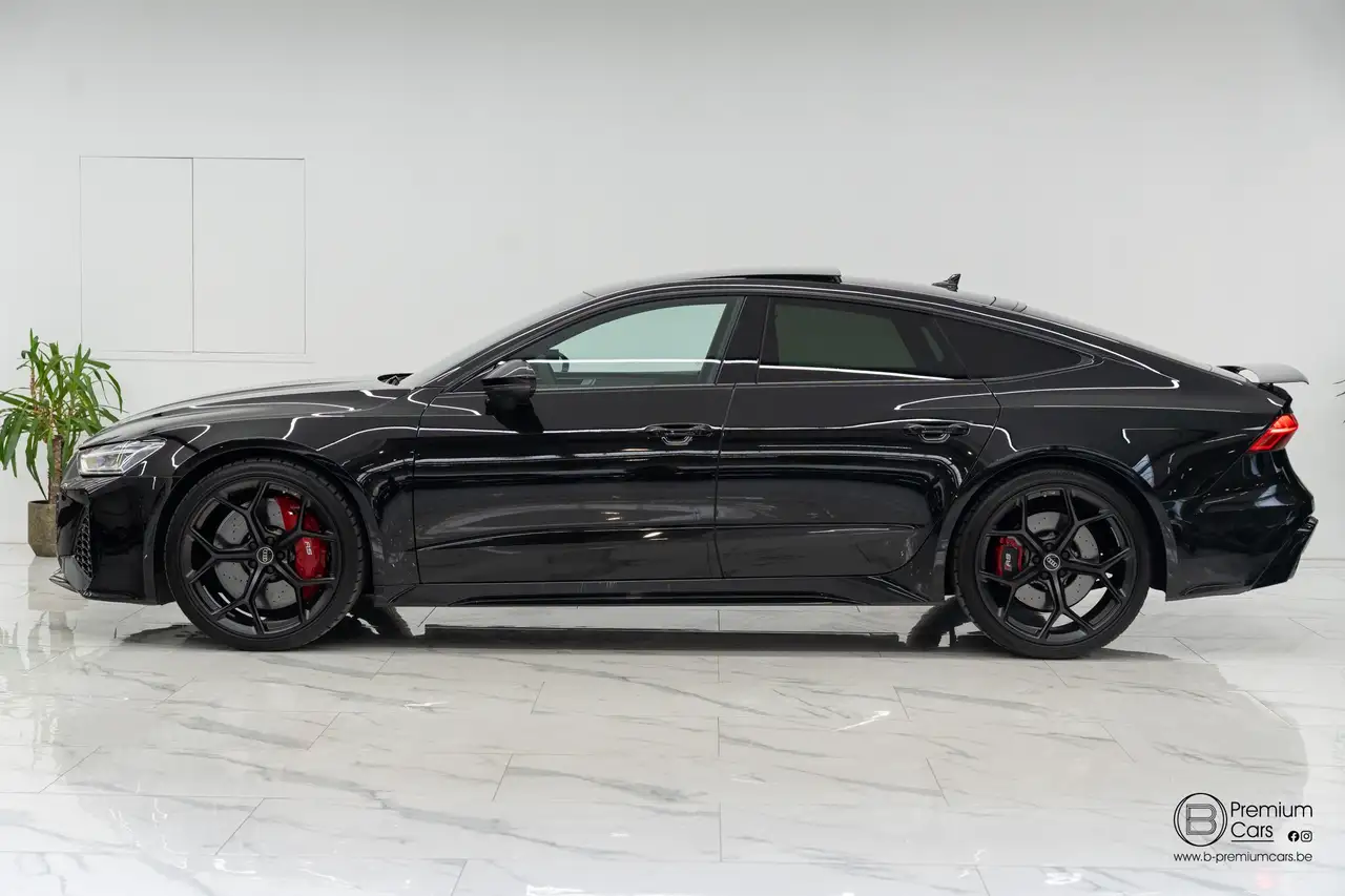 Audi RS7 10