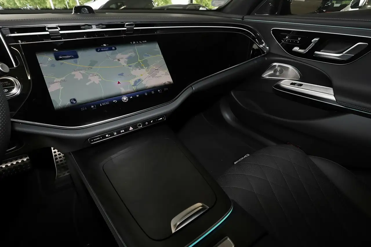 Mercedes-Benz E 450 10